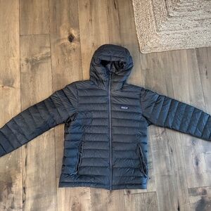 Men’s Patagonia Down Sweater Hoody M